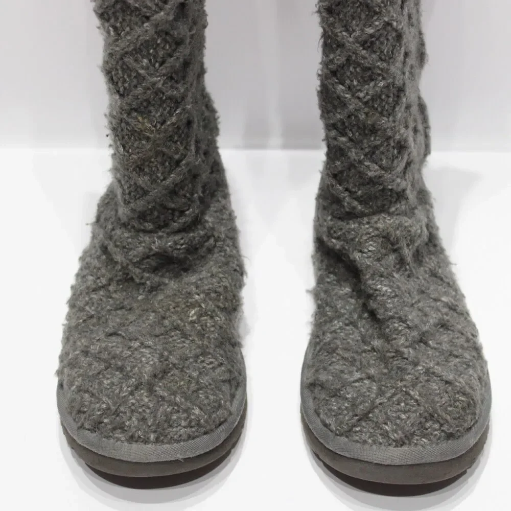 UGG 14